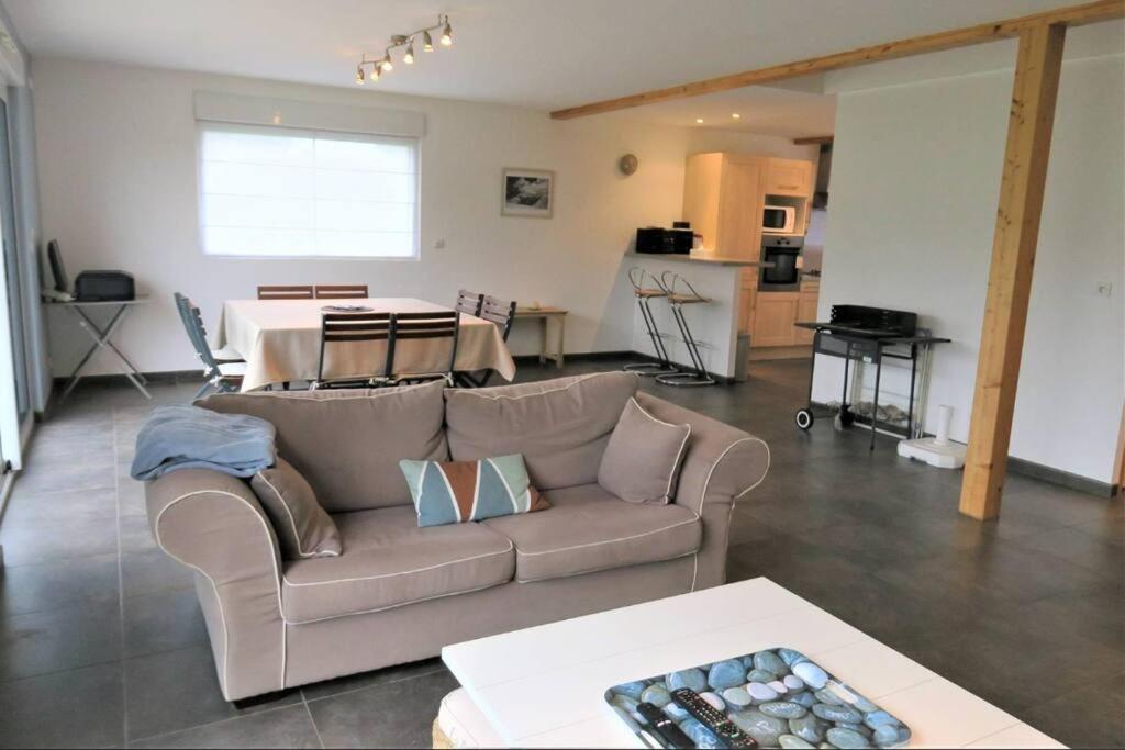 Belle Maison En Bois Perros - La Lande Luaran gambar